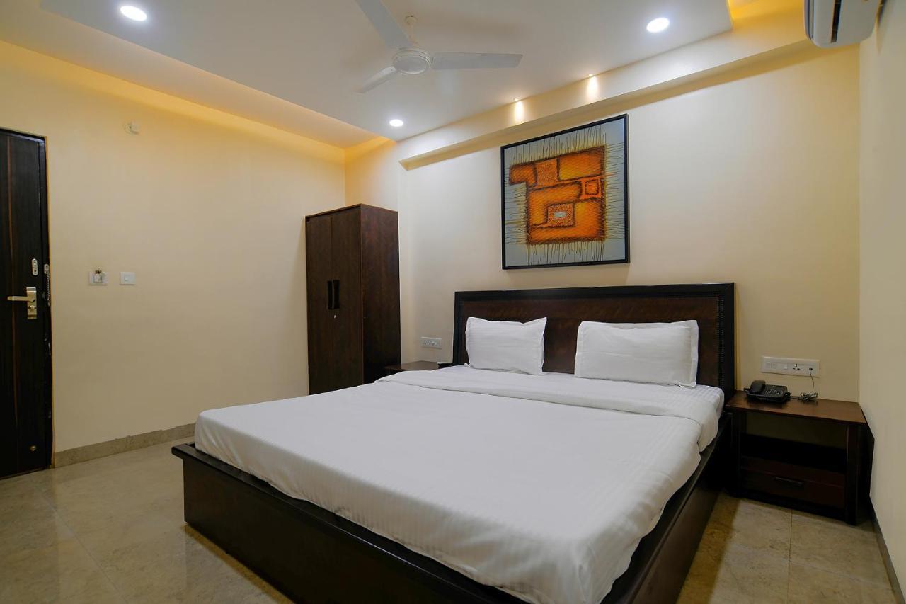 Fabhotel Imperial Regency Indore Exterior photo